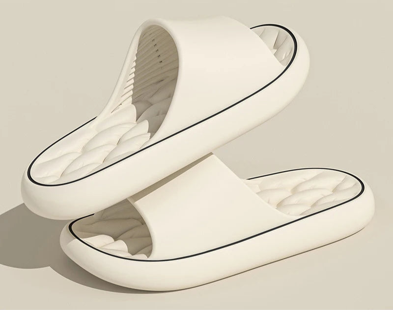Ergonomic Cloud Slippers Details