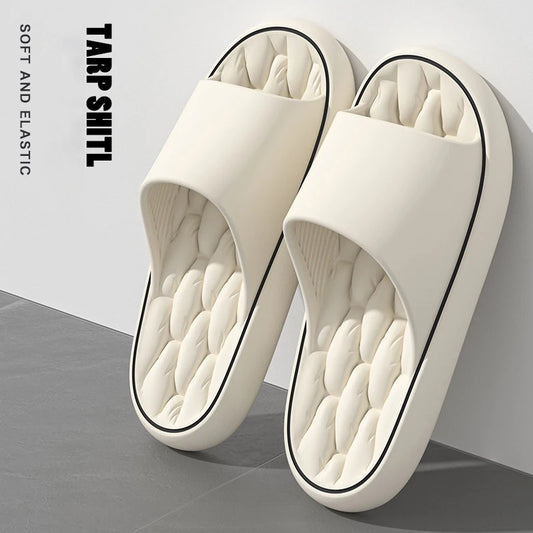 Cose-up Cloud Slippers
